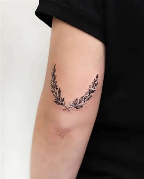 elbow tattoos for women|elbow tattoos on dark skin.